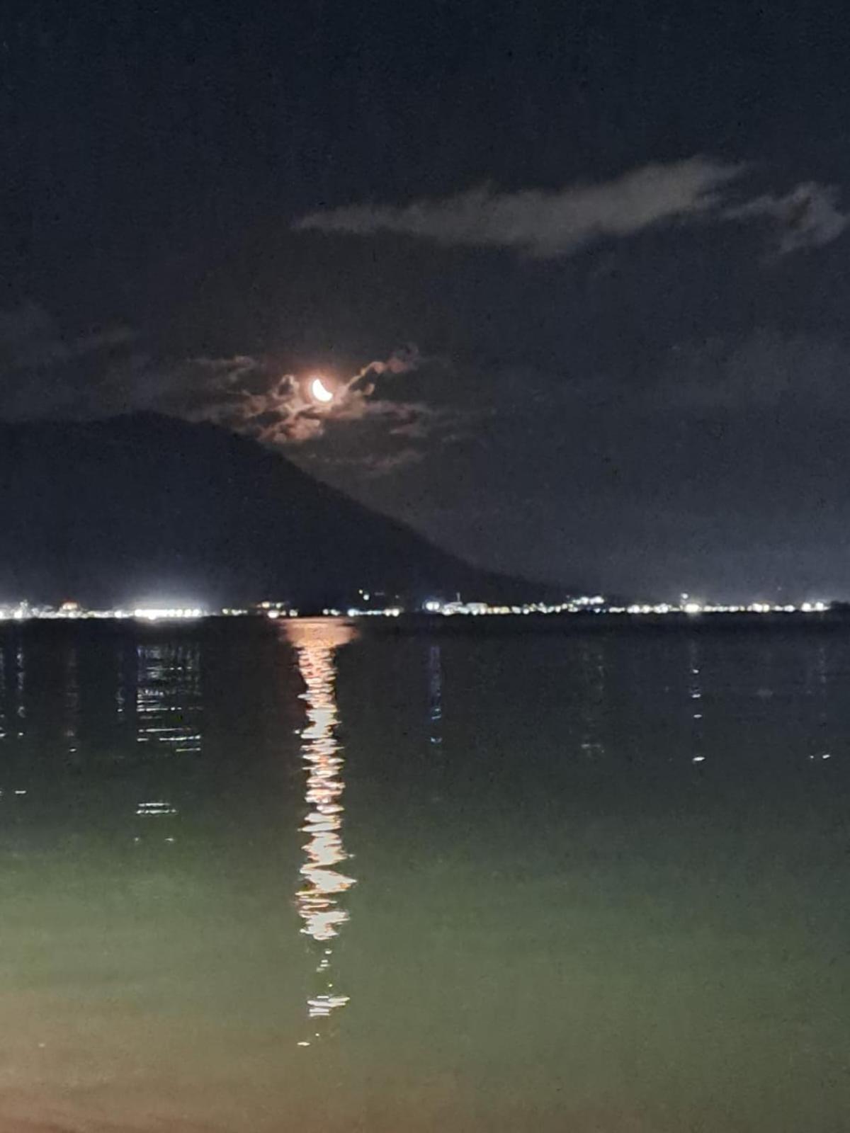 Casa De Beira Do Mar, Pe Na Areia Сasa de vacaciones