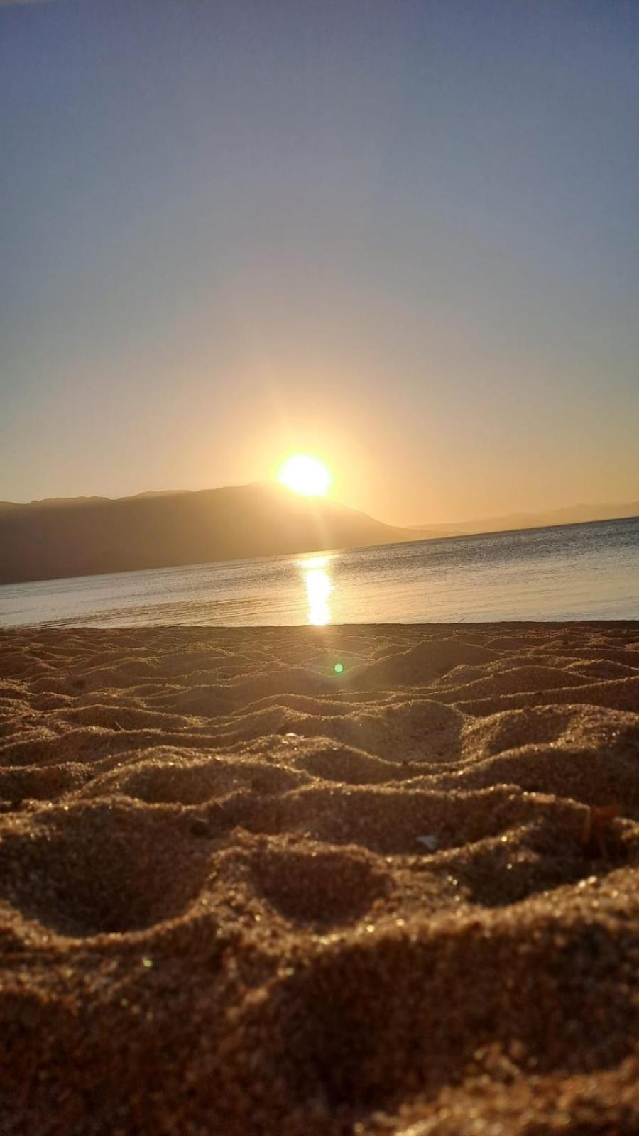 Casa De Beira Do Mar, Pe Na Areia *